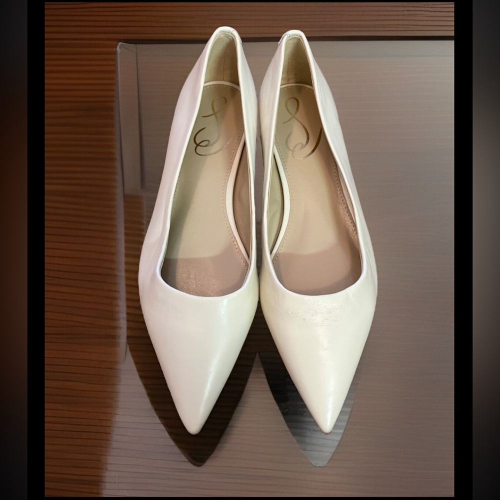 Sam Edelman Wanda Ivory Pointed Toe Slip On Fashion Ballet Flats Dress Shoes